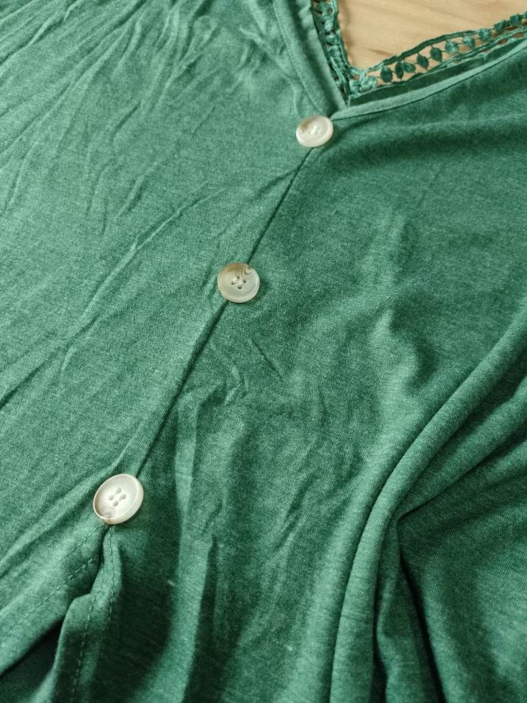 Remera Dama M/C con boton en espalda IMPORT T.s/m y T.l/xl