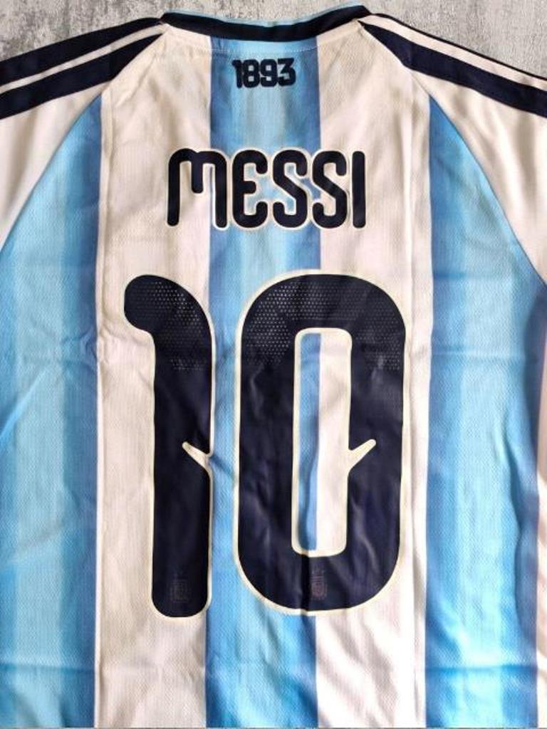 Camiseta Argentina logos bordados y vinilo T1 a T5